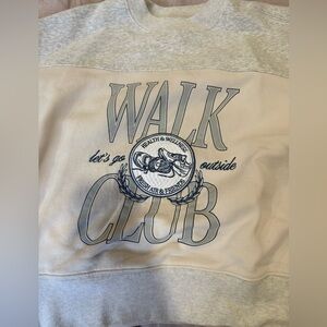 Abercrombie & Fitch Cream and Gray Sweater